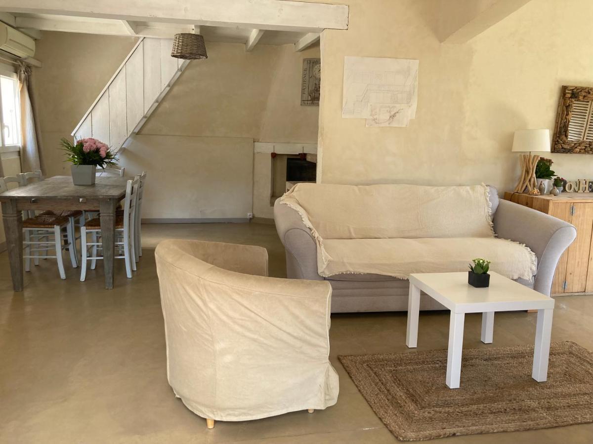 Maison Ensoleillee Au Milieu Des Pins Entre Et Cassis * Marseille