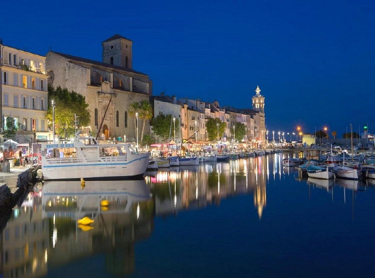 Maison Ensoleillee Au Milieu Des Pins Entre Et Cassis Villa